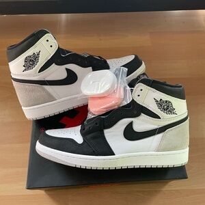 Jordan 1 bleached coral